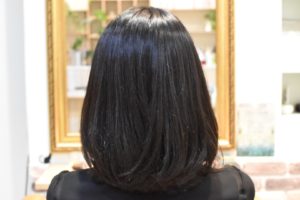 肩くらいの長さなら!乾かすだけの内巻き矯正