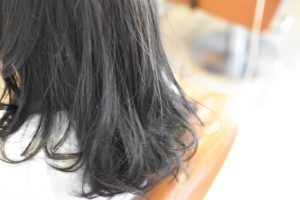 グレーっぽい!? こんなトーンダウンはいかがですか?